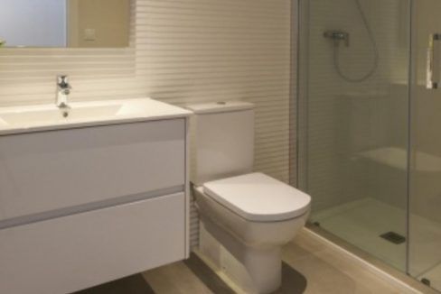 BAÑO1