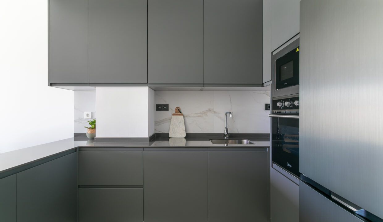 21356886-01-image-28