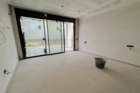 45012064-01-image-7
