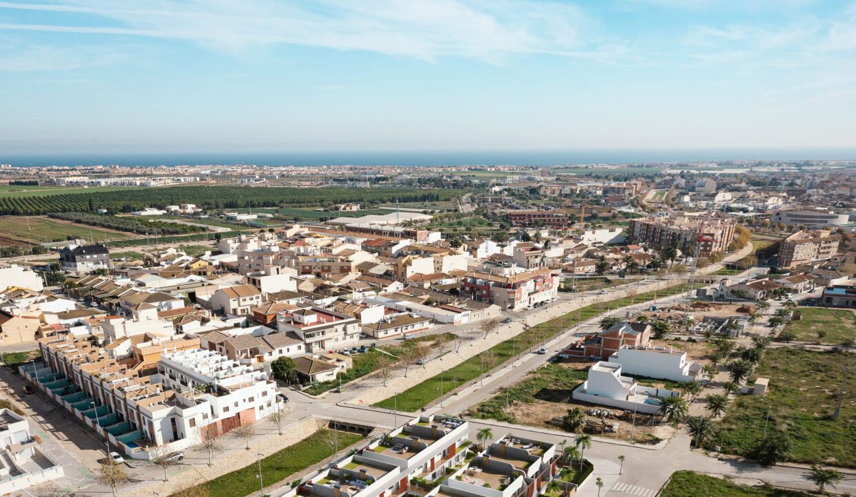 94823935-01-image-5