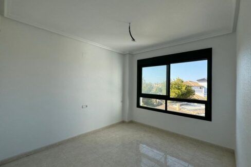 bcd4993-image-32