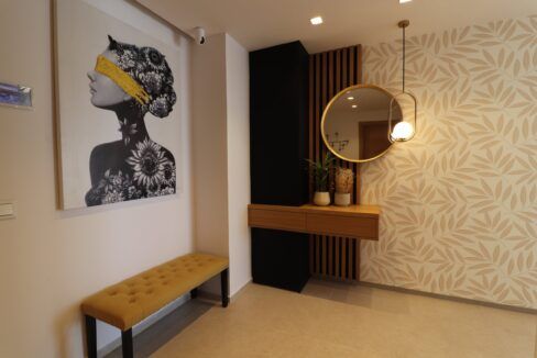 16502119-01-image-11