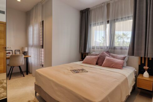 16502119-01-image-13