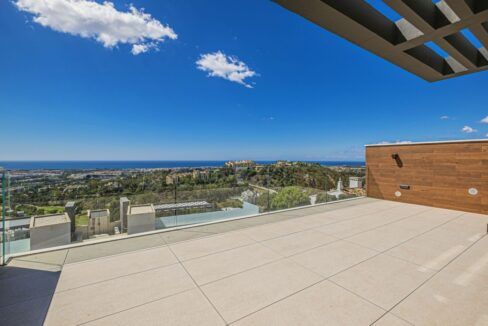 22695792-01-image-20