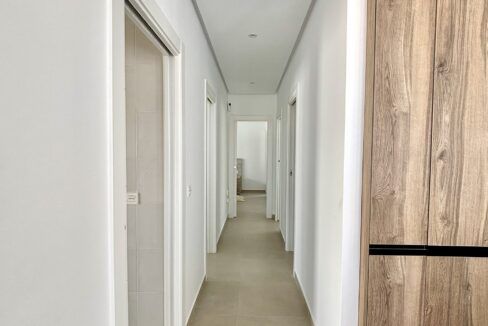11048101-01-image-29