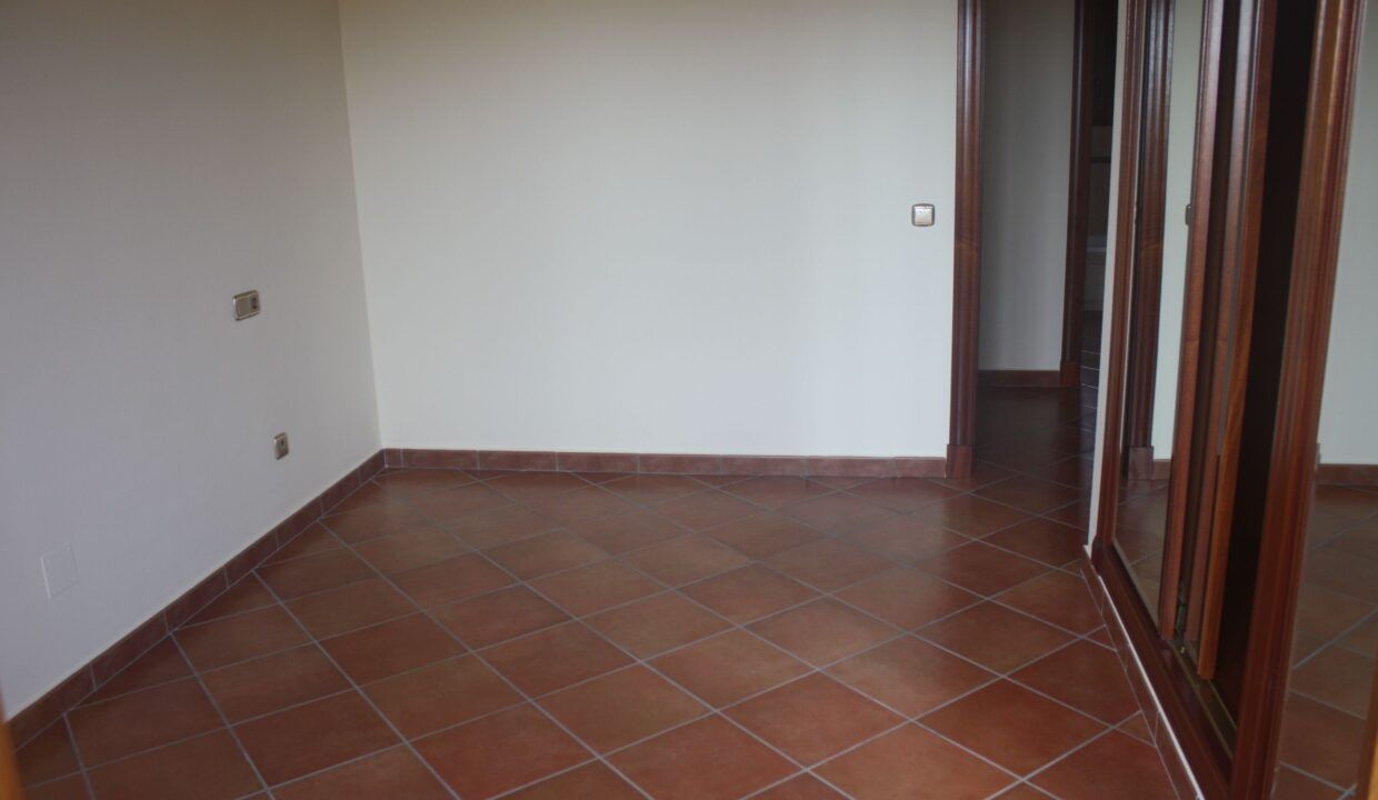 99945618-01-image-18