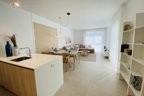 25065124-01-image-7