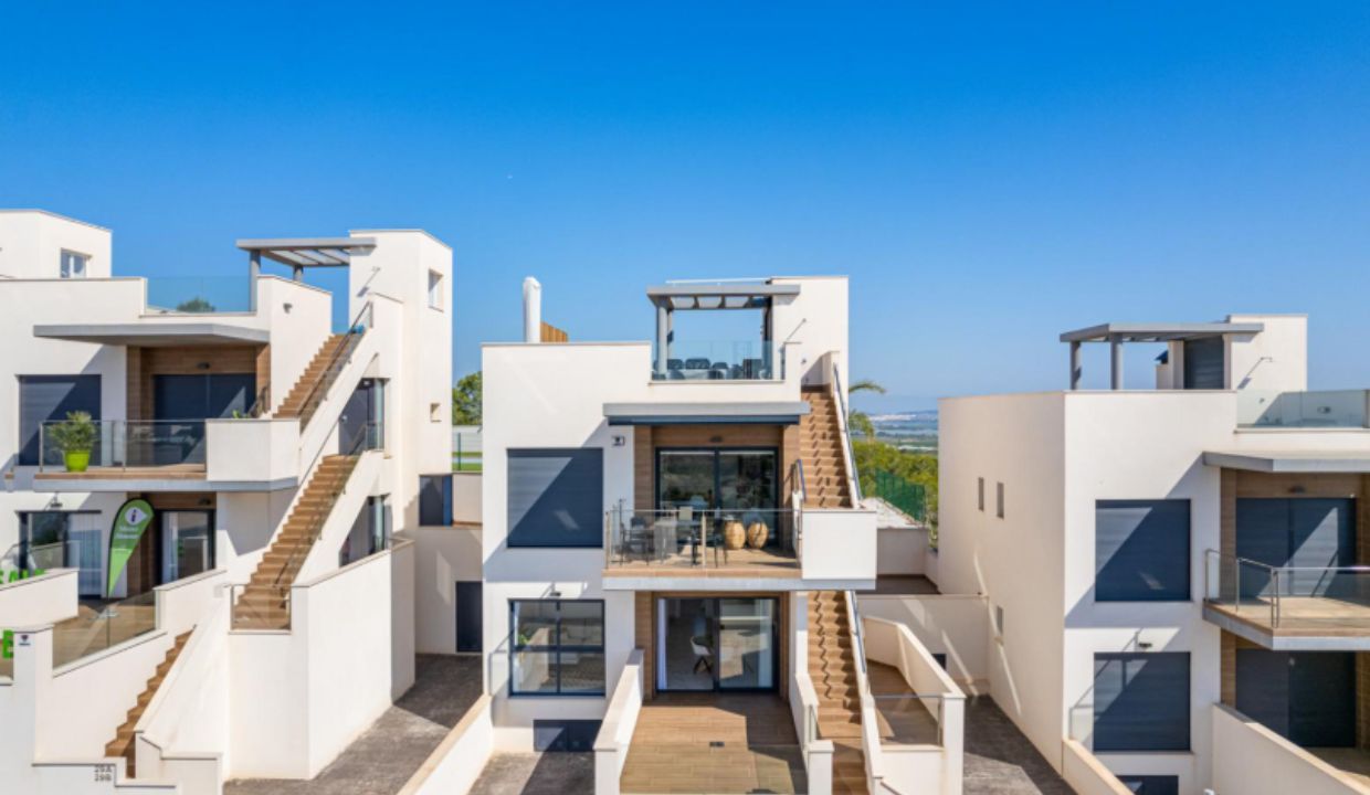 2~3 bedroom houses in San Miguel De Salinas