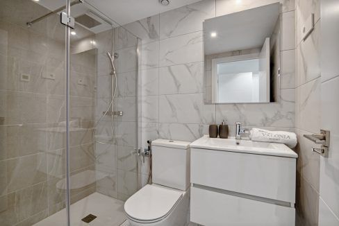 23575736-01-image-21