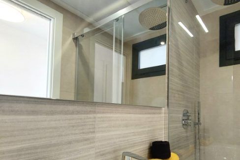 24548026-05-image-20