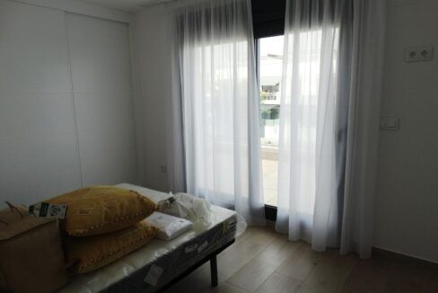 83957554-01-image-24