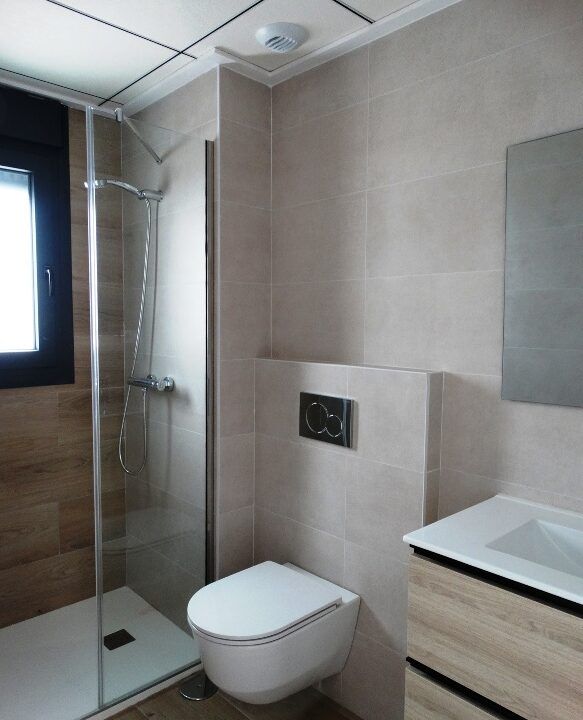 83957554-01-image-31