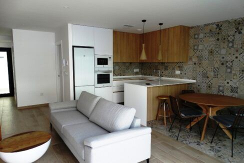 83957554-01-image-35