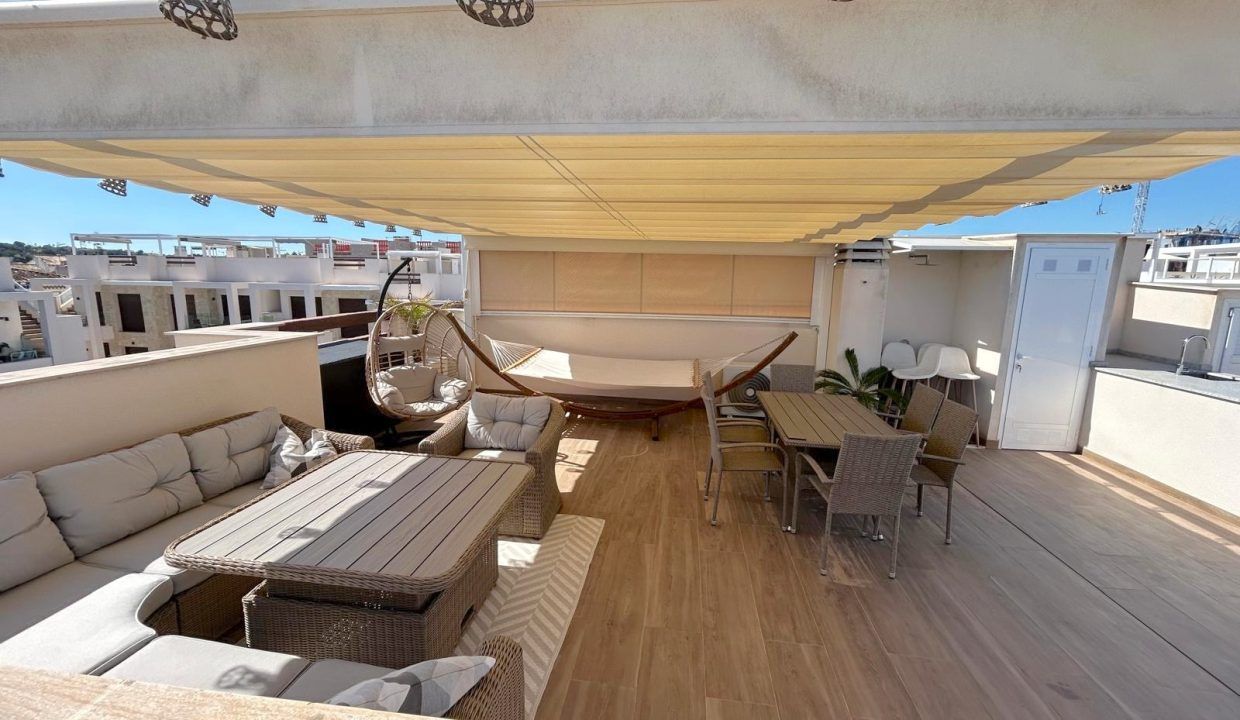 12417823-01-image-11