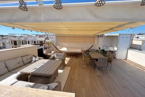 12417823-01-image-11