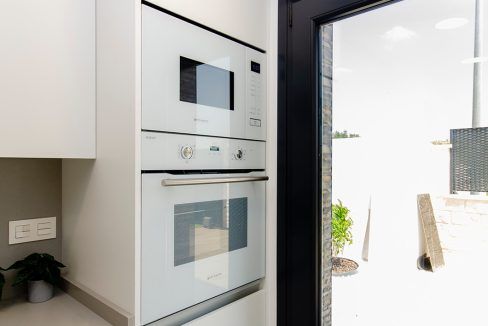SUNA PROPERTIES
