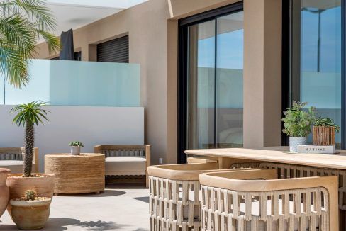 92188479-01-image-13