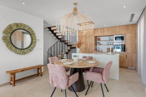 92188479-01-image-20