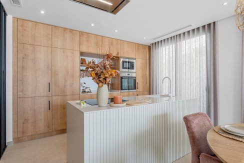 92188479-01-image-21