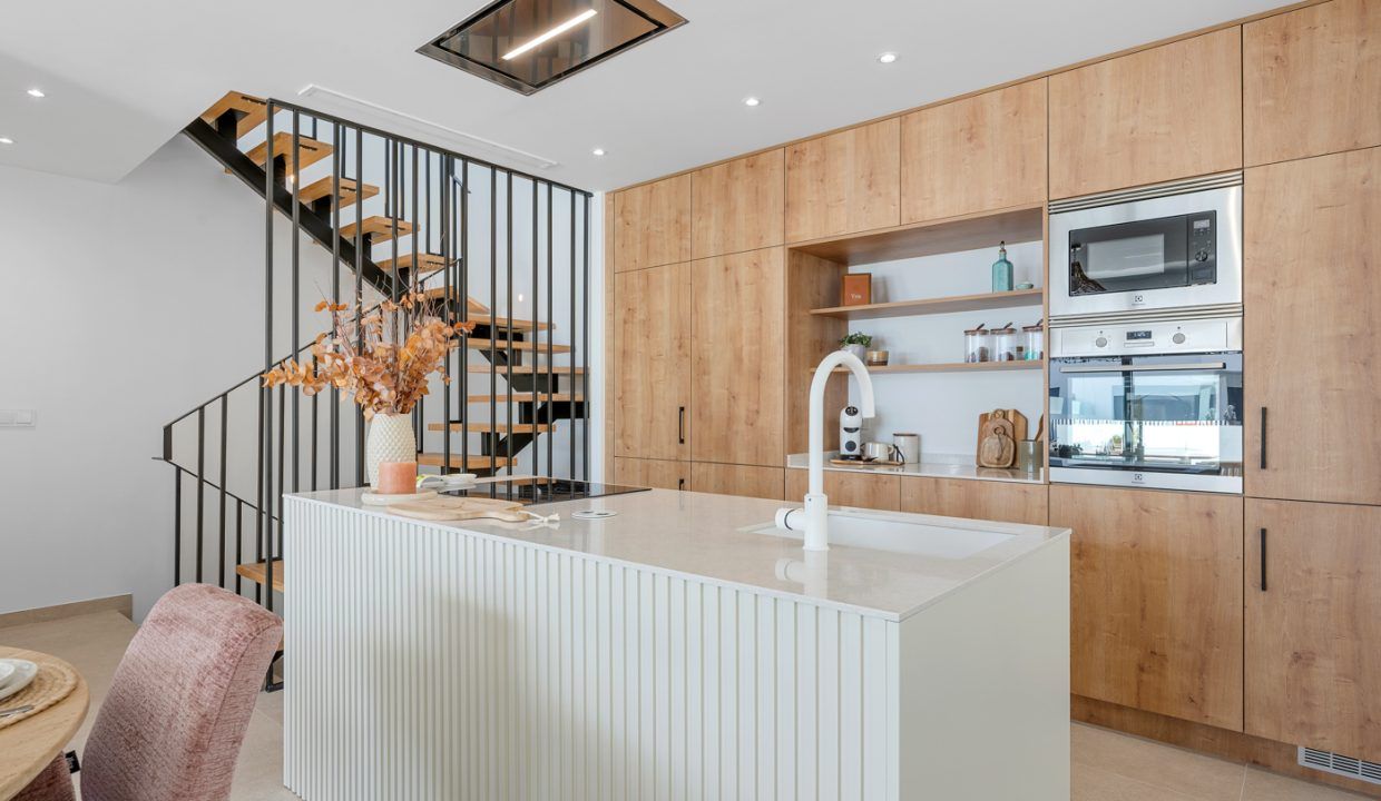 92188479-01-image-22