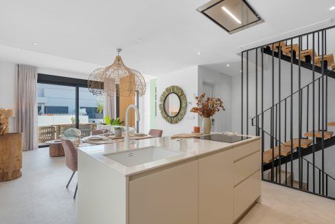 92188479-01-image-26