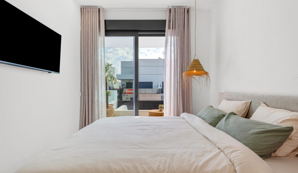 92188479-01-image-30