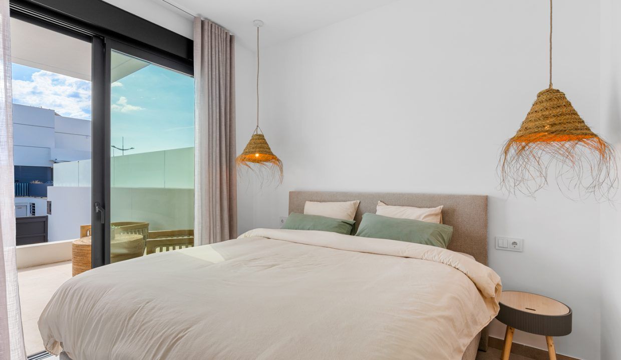 92188479-01-image-32