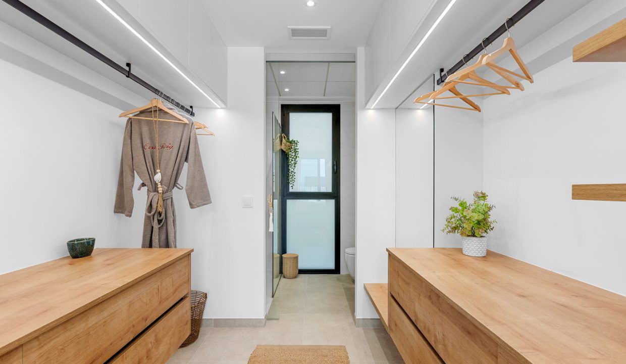 92188479-01-image-33