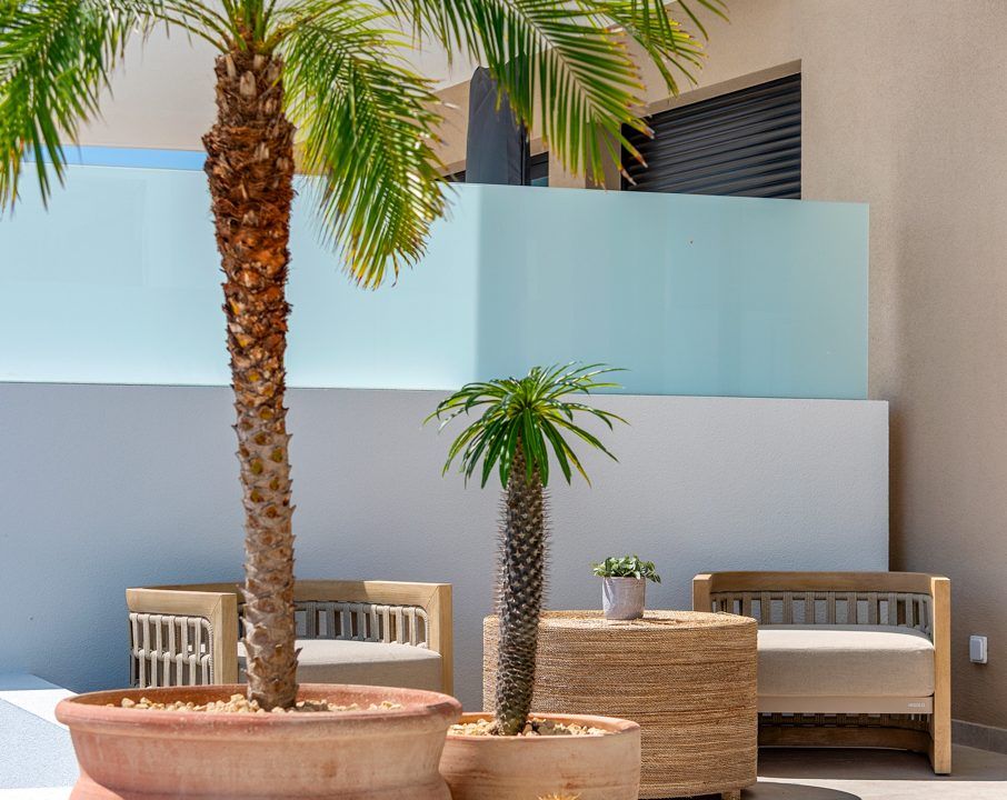 92188479-01-image-44