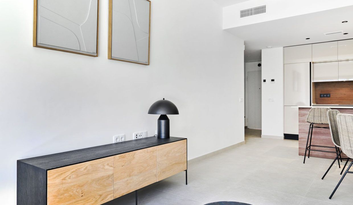 11891857-01-image-19