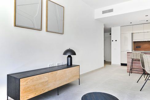 11891857-01-image-19