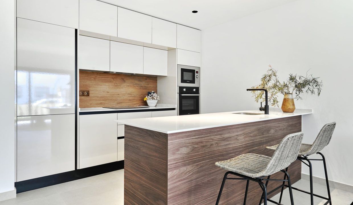 11891857-01-image-22