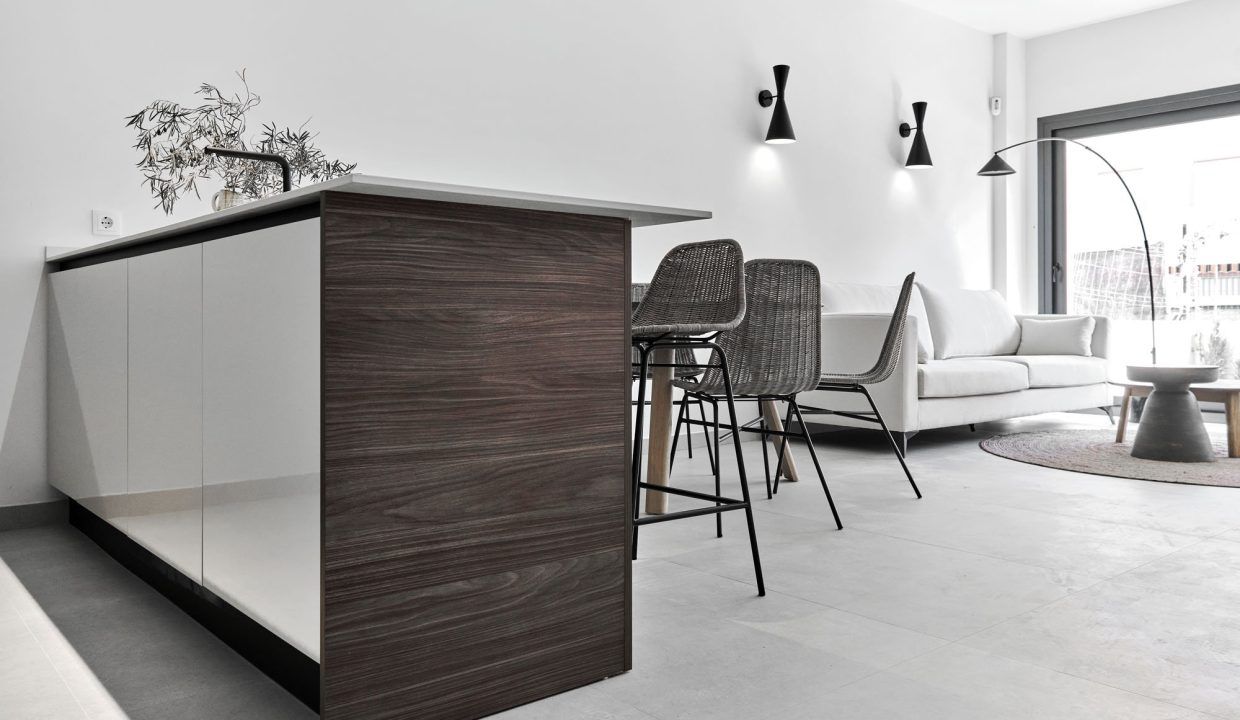 11891857-01-image-25