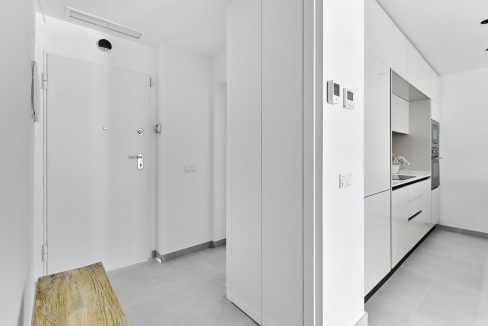 11891857-01-image-33