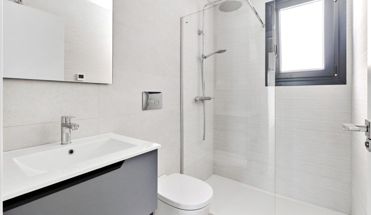 11891857-01-image-37