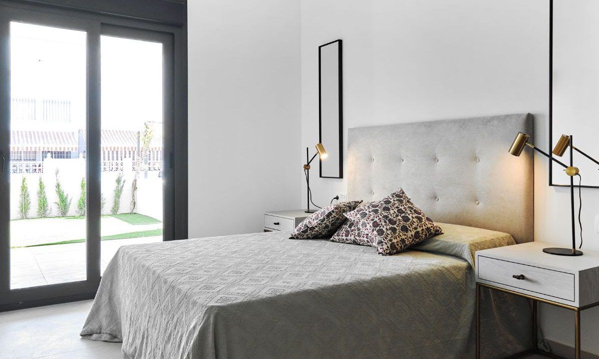 11891857-01-image-45