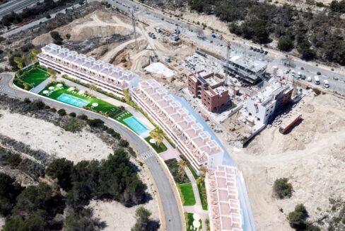 17845966-02-image-17