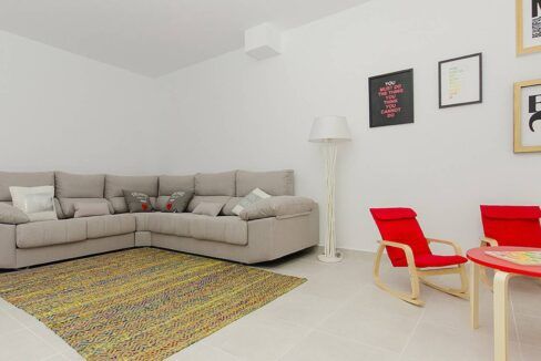 98961819-01-image-14