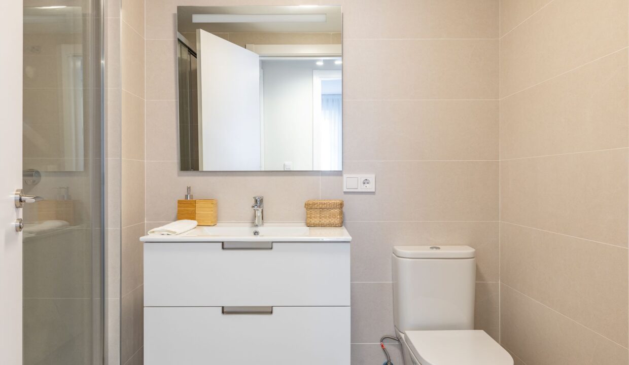 84103038-01-image-19