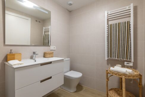 84103038-01-image-21