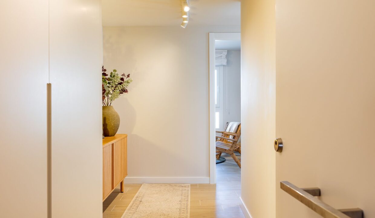 84103038-01-image-23
